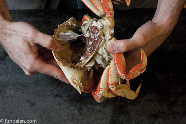 Dungenes Crabbing. This blog will tell you my story about…, by John Wei