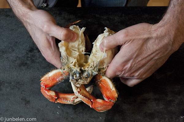 How to Make Dungeness Crab Cakes at Home