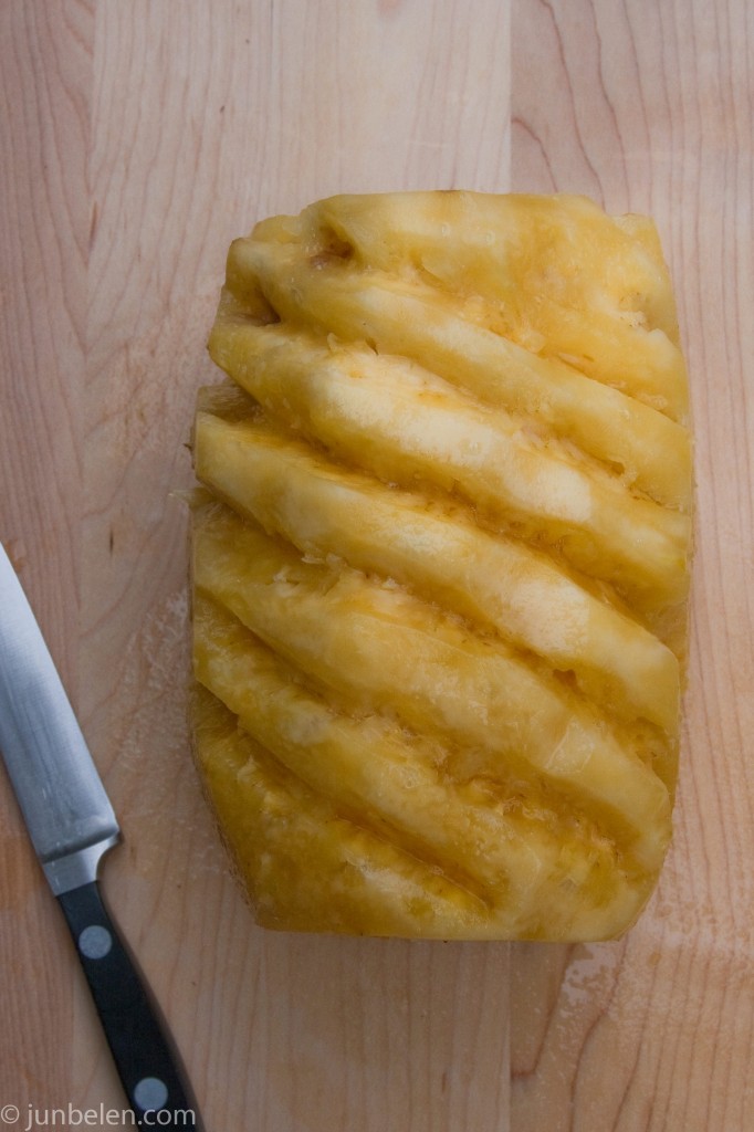 How to cut a pineapple