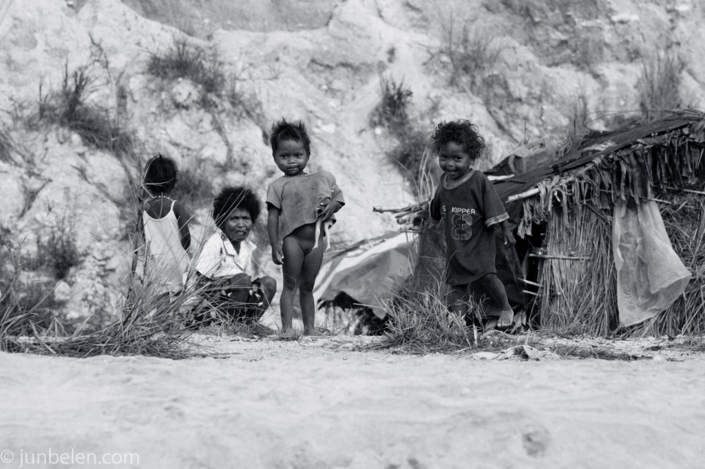 Pinatubo Trek Aeta Family