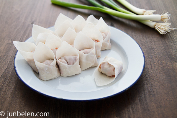 Pancit Molo (Filipino Wonton Soup) Recipe